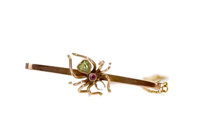 Lot 327 - A SPIDER BAR BROOCH
