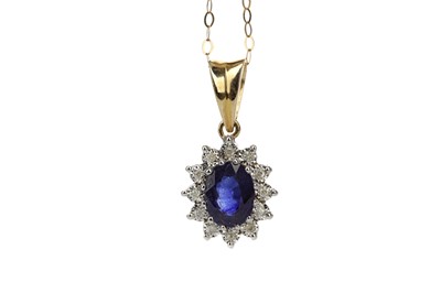 Lot 336 - A SAPPHIRE AND DIAMOND PENDANT