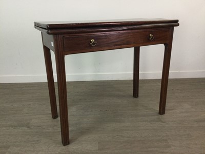 Lot 718 - A GEORGE III MAHOGANY TURNOVER TEA TABLE