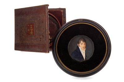 Lot 792 - A REGENCY PORTRAIT MINIATURE OF A GENTLEMAN