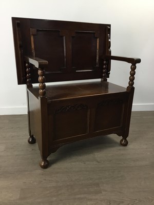 Lot 774 - A MAHOGANY HALL SETTLE