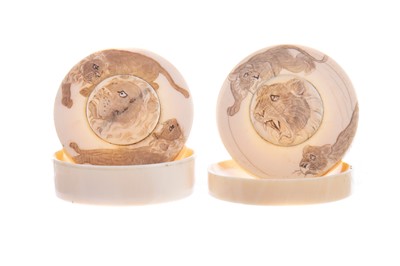 Lot 869 - TWO JAPANESE CARVED IVORY TRINKET BOXES