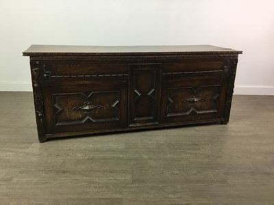 Lot 688 - A LARGE ELM COFFER OF 17TH CENTURY DESIGN
