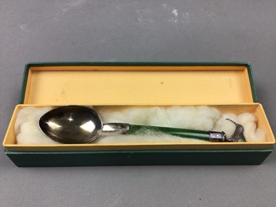 Lot 561 - AN EARLY 20TH CENTURY SILVER TEASPOON BY FRANK HYAMS (NEW ZEALAND)