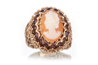 Lot 756 - CAMEO DRESS RING