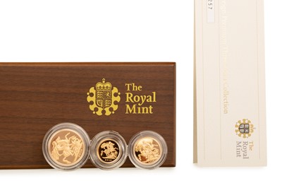 Lot 12 - ELIZABETH II GOLD PROOF SOVEREIGN PREMIUM THREE COIN COLLECTION