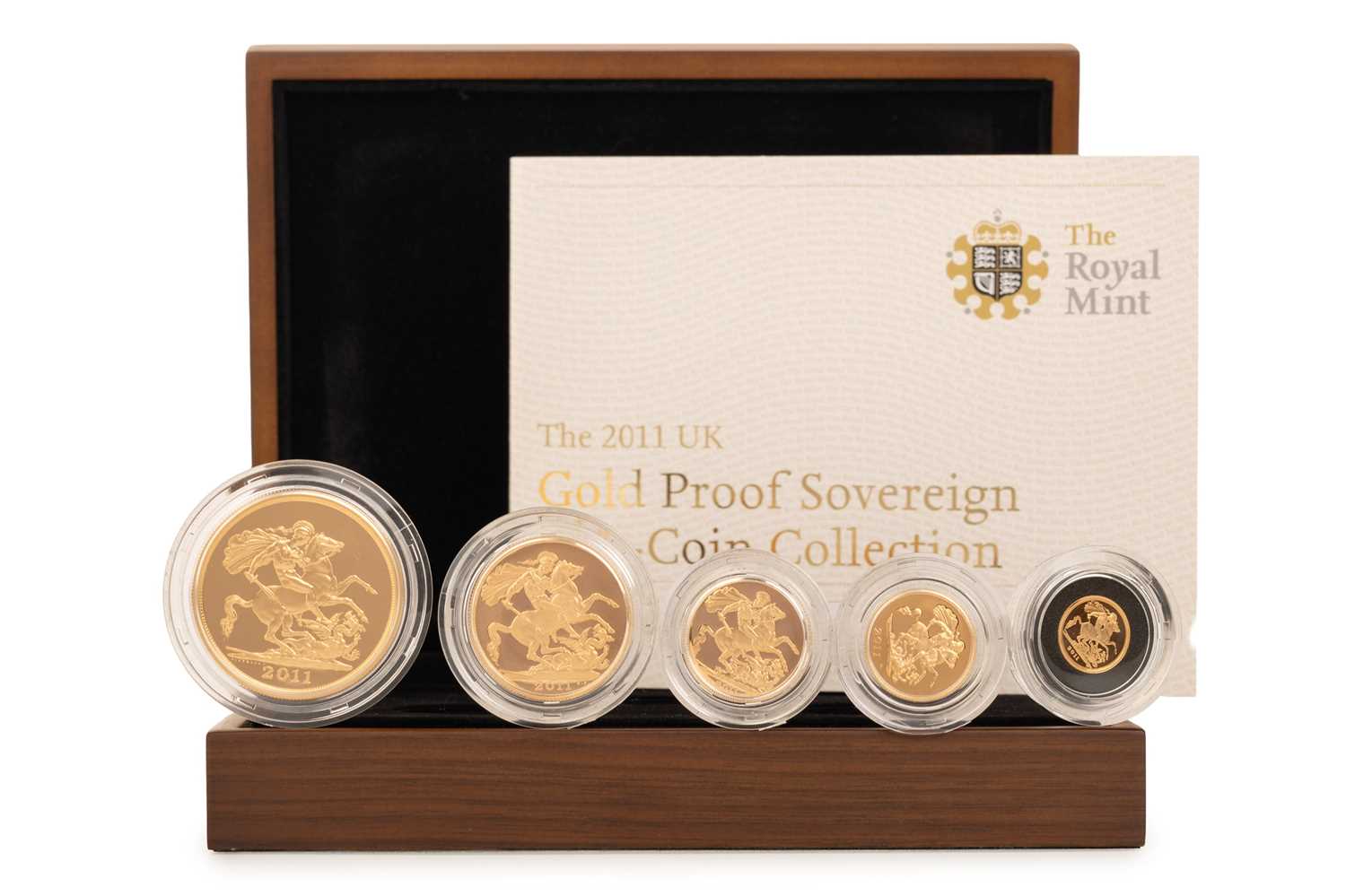 Lot 18 - ELIZABETH II ROYAL MINT GOLD PROOF SOVEREIGN FIVE COIN COLLECTION