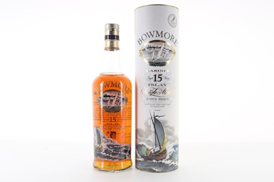 Lot 186 - BOWMORE 15 YEAR OLD MARINER 1990S SCREEN PRINTED BOTTLE