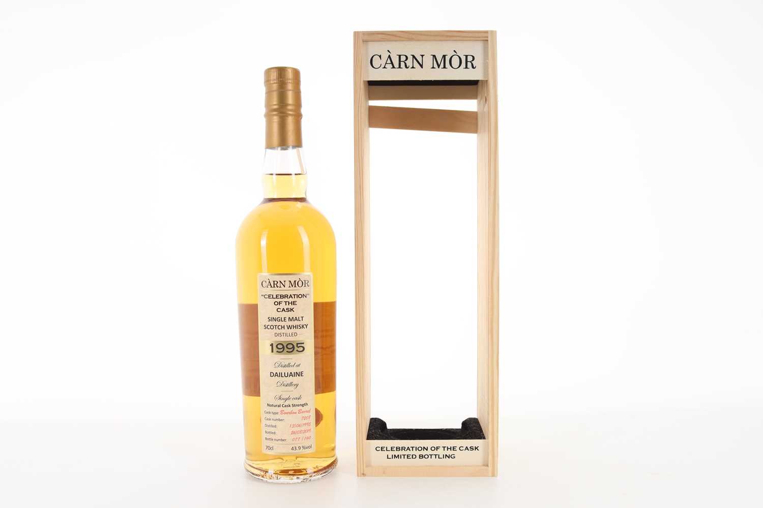 Lot 390 - DAILUAINE 1995 CARN MOR 'CELEBRATION OF THE CASK'