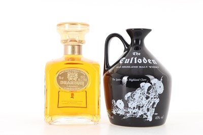 Lot 399 - DRAMBUIE DECANTER 75CL AND THE CULLODEN DECANTER