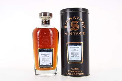 Lot 456 - BUNNAHABHAIN 1980 31 YEAR OLD SIGNATORY